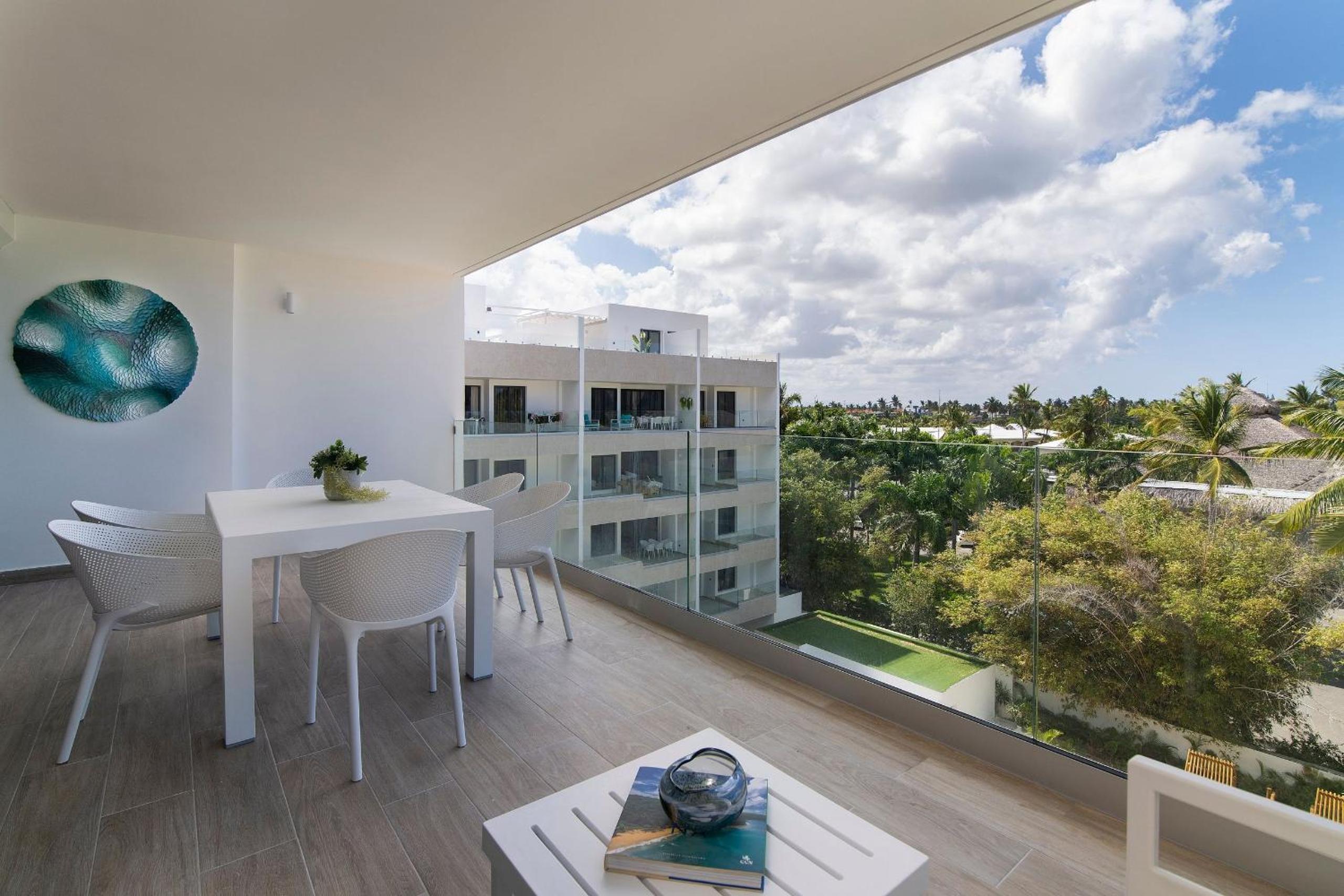 Lujoso, Comodo Penthouse Cerca Playa y Restaurants