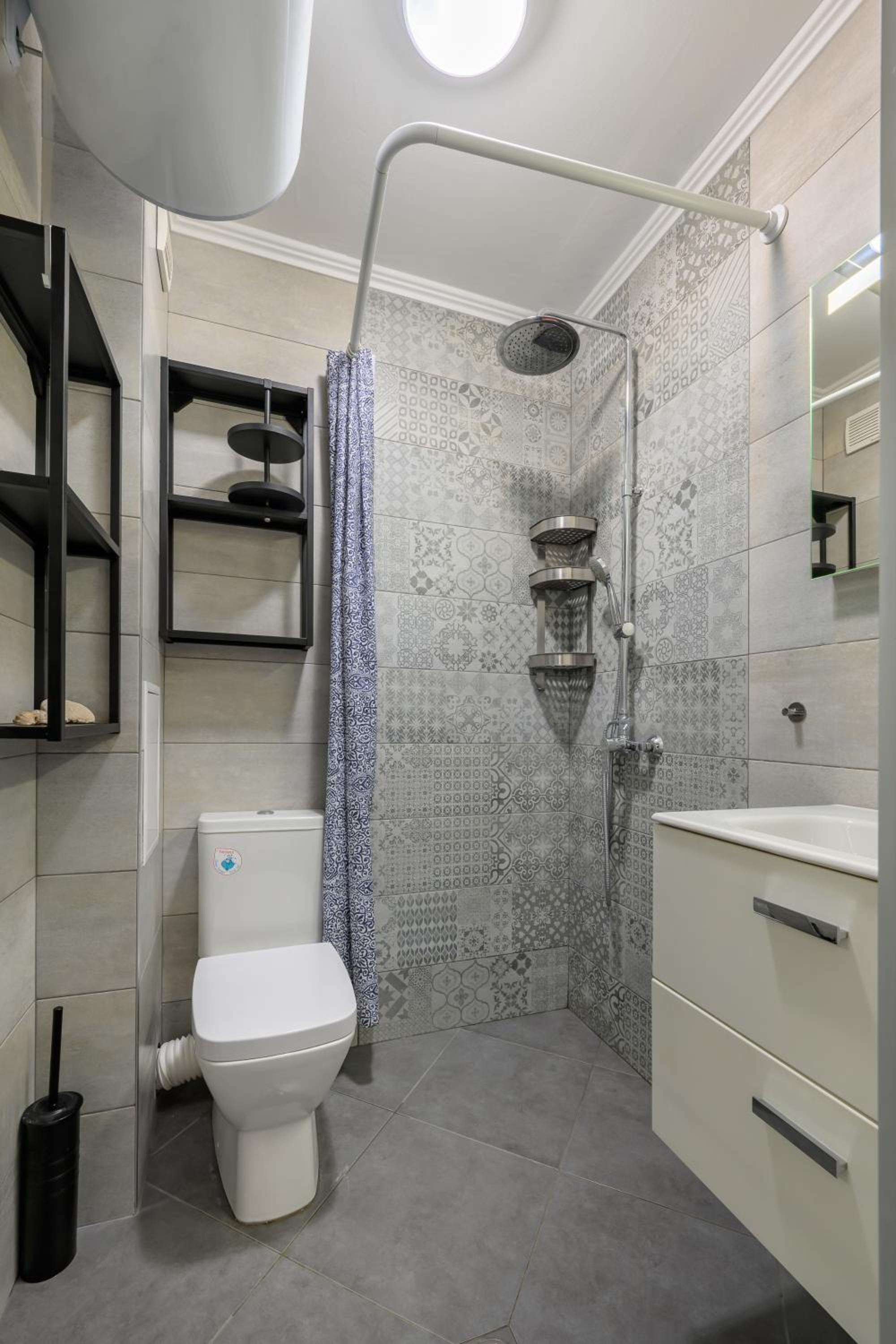 1BR Near Delta Mall Varna-Terrace&Private Parking