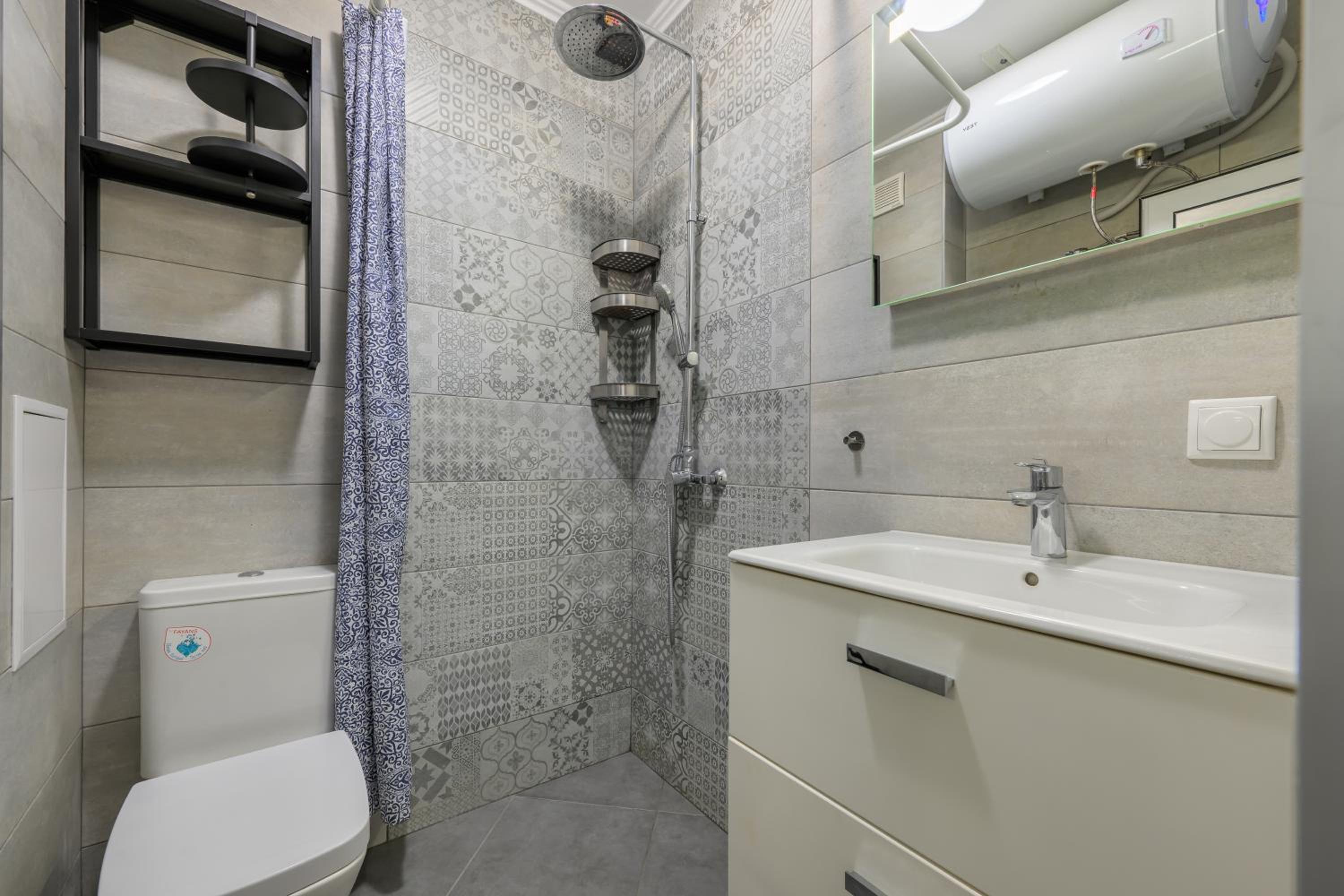 1BR Near Delta Mall Varna-Terrace&Private Parking