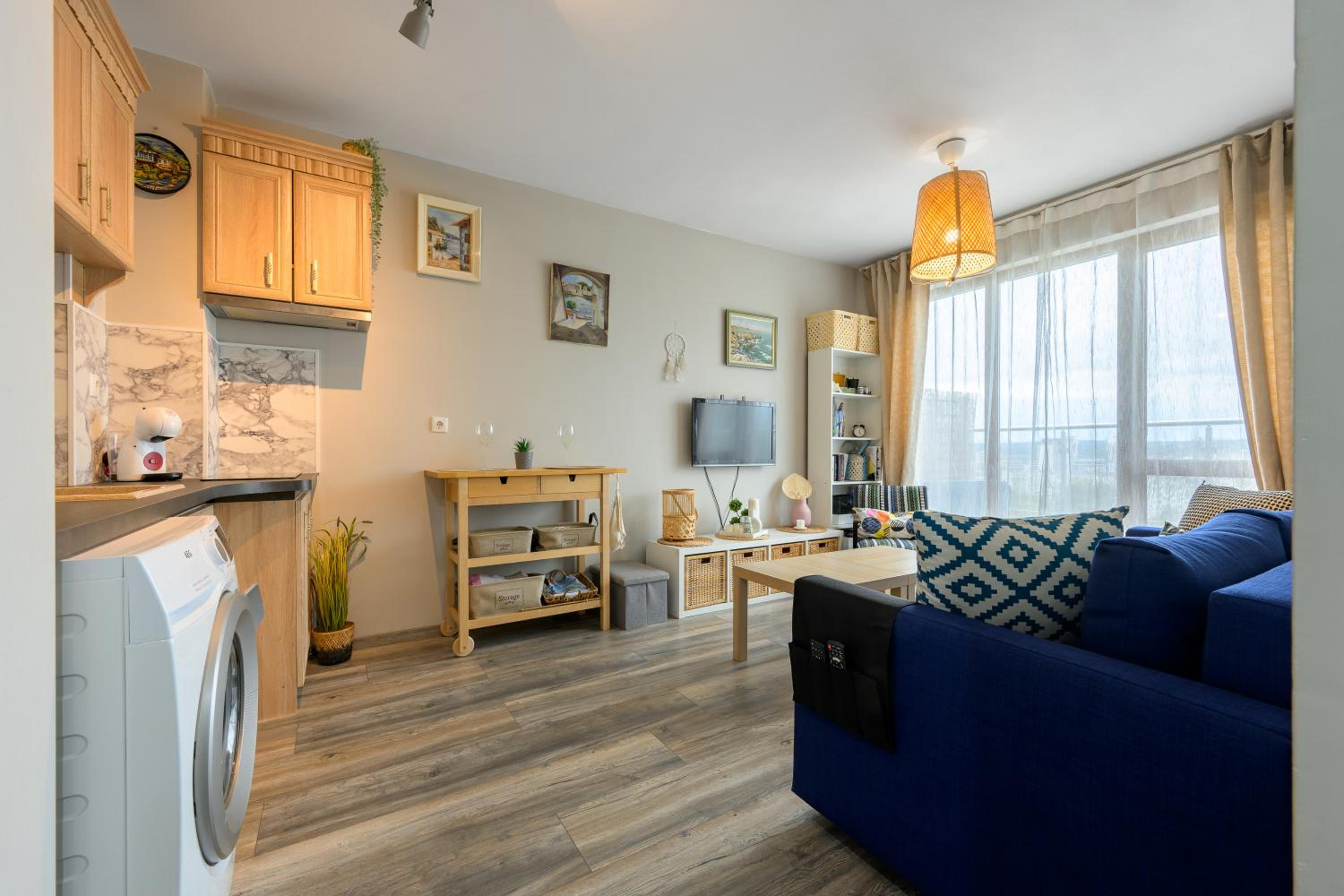 1BR Near Delta Mall Varna-Terrace&Private Parking