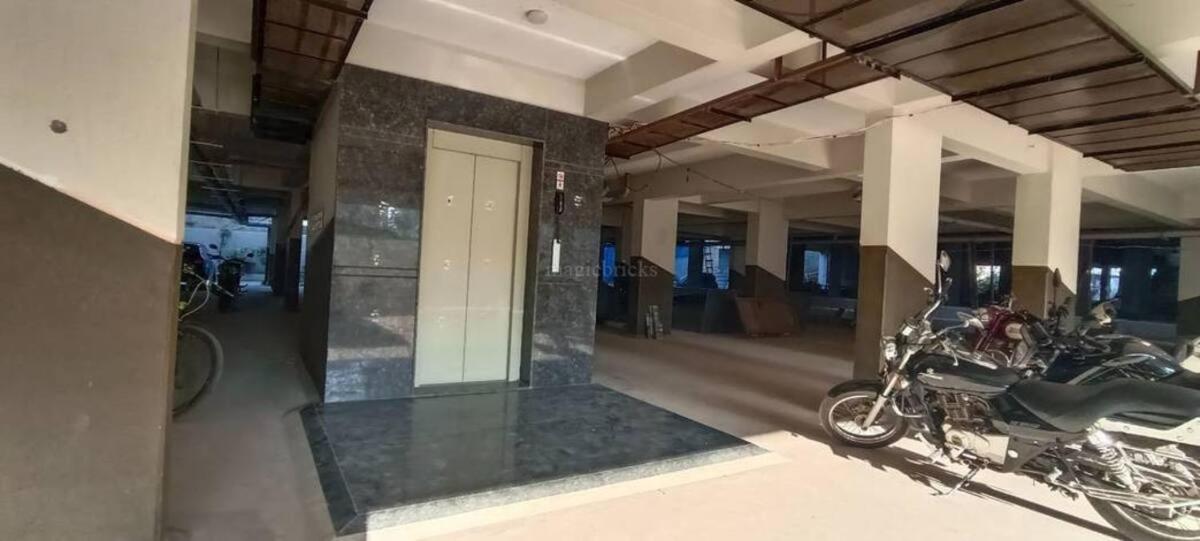 7 Seasons Palm Suite with Sky Orbit, Balcony, Swimming pool, WIFI, Playground view 3