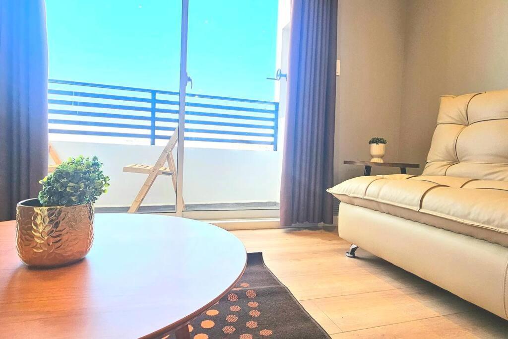 Apto con maravillosa vista, zona tranquila, segura