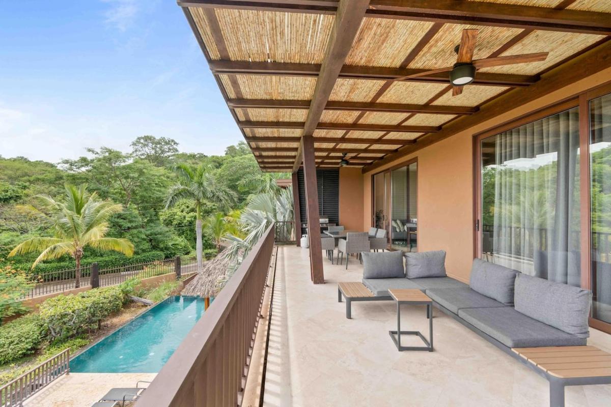 Hilltop Haven with Pool, Terrace and Sea Breeze