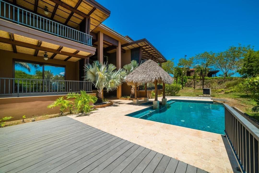 Hilltop Haven with Pool, Terrace and Sea Breeze