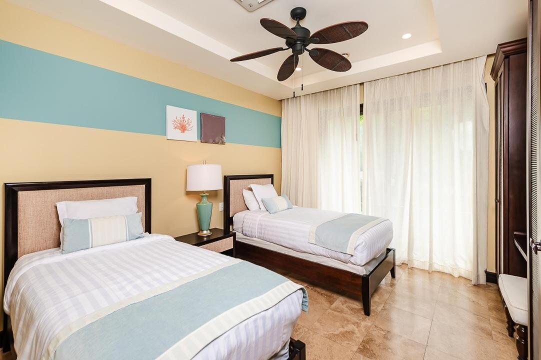 Spectacular Ocean Views 3 BD Condo