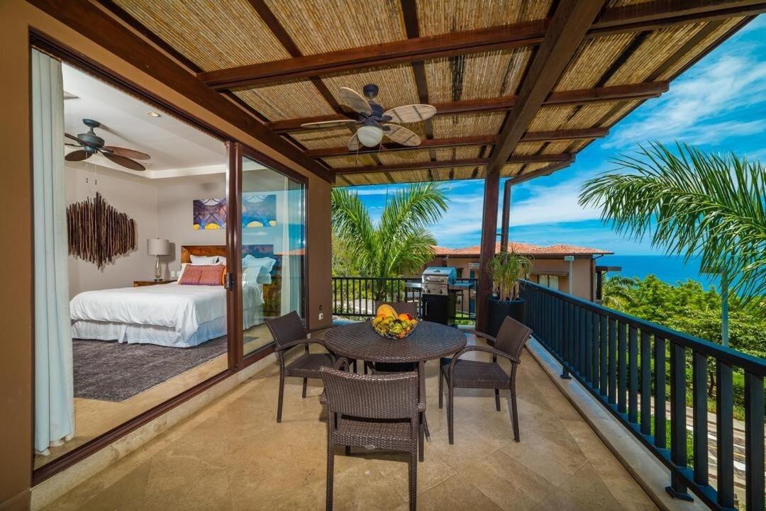 Captivating Ocean Views Condo with Pool