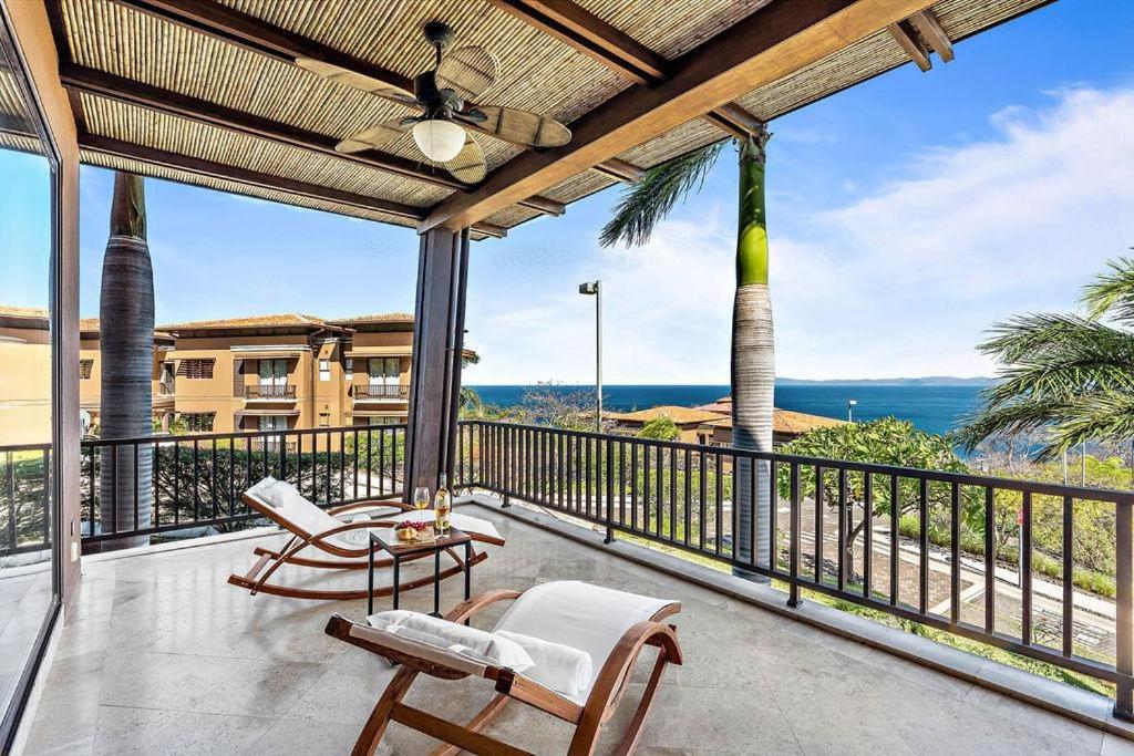 Stunning Ocean View 2 Bed Unit with Pool
