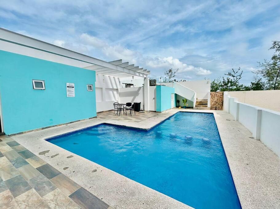 Departamento cerca de la Marina y zona dorada