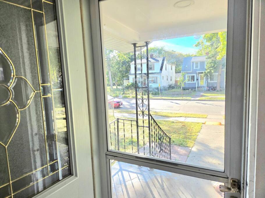 Minneapolis / St Paul Vacations - Yomi Sage Abode - Property Image 6