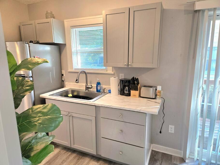 Minneapolis / St Paul Vacations - Yomi Sage Abode - Property Image 8