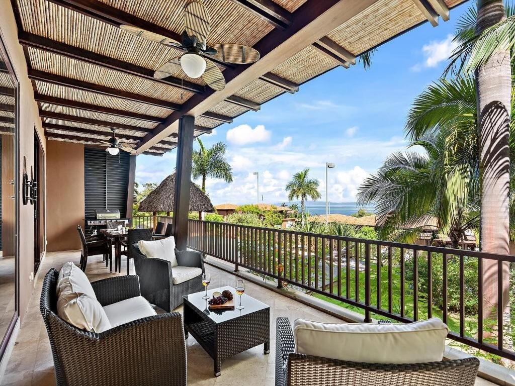 Rooftop Pool & Ocean Views, Sunset BBQ