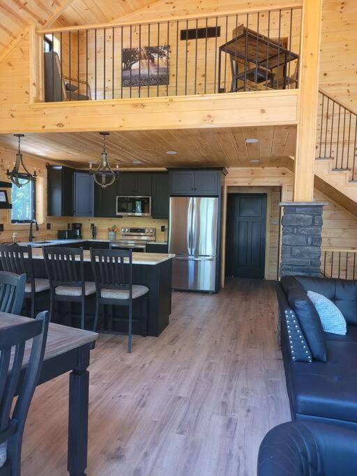 The Saige - Hot Tub, Fire Pit, and huge entertainment area view 5