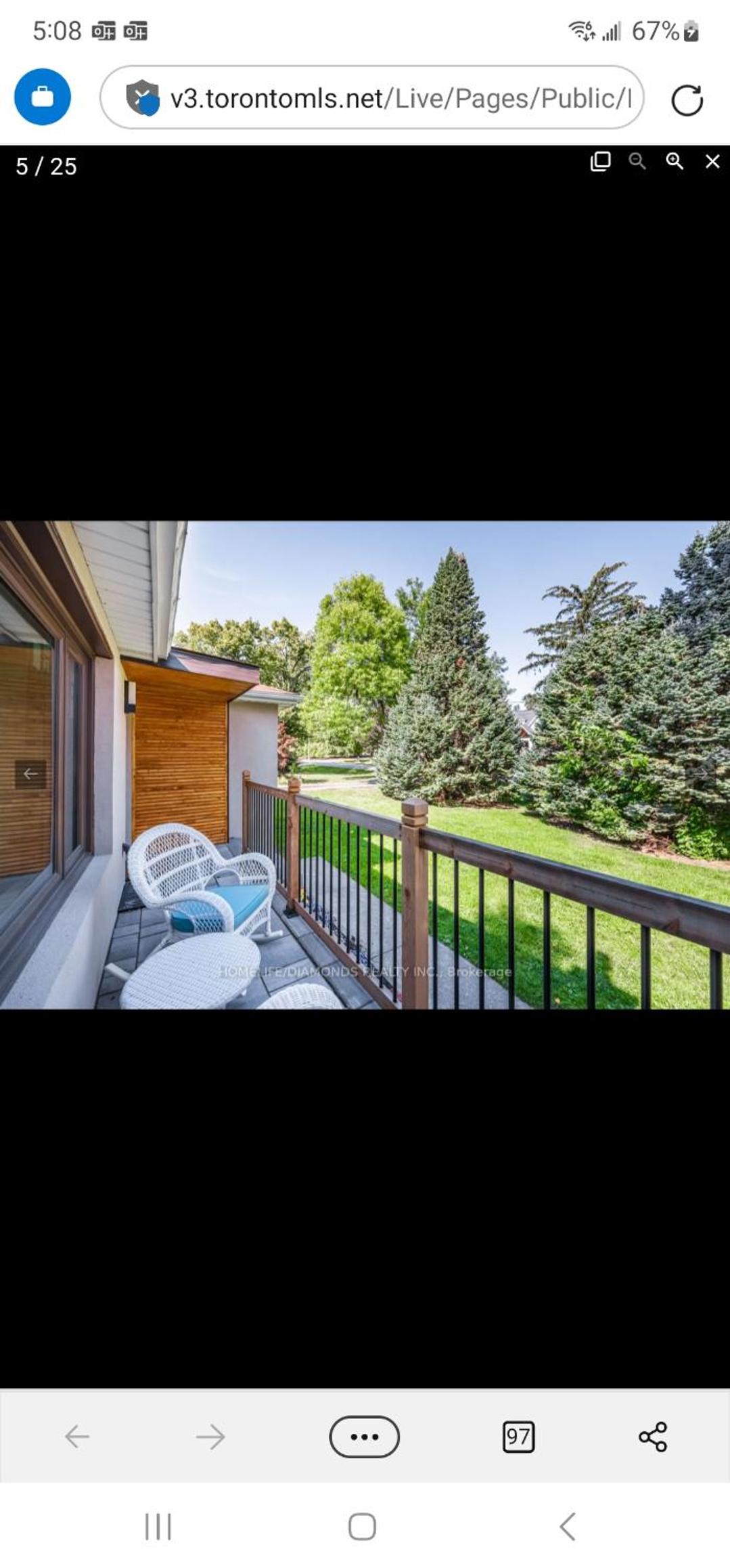 Rare 3 Bedroom Luxury Close to Lake