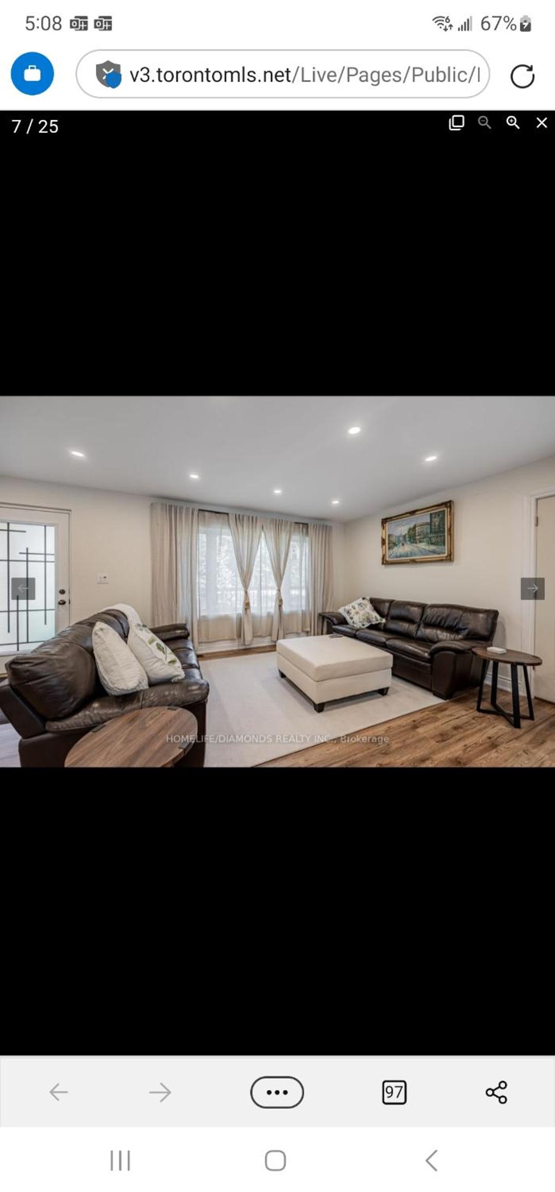 Rare 3 Bedroom Luxury Close to Lake