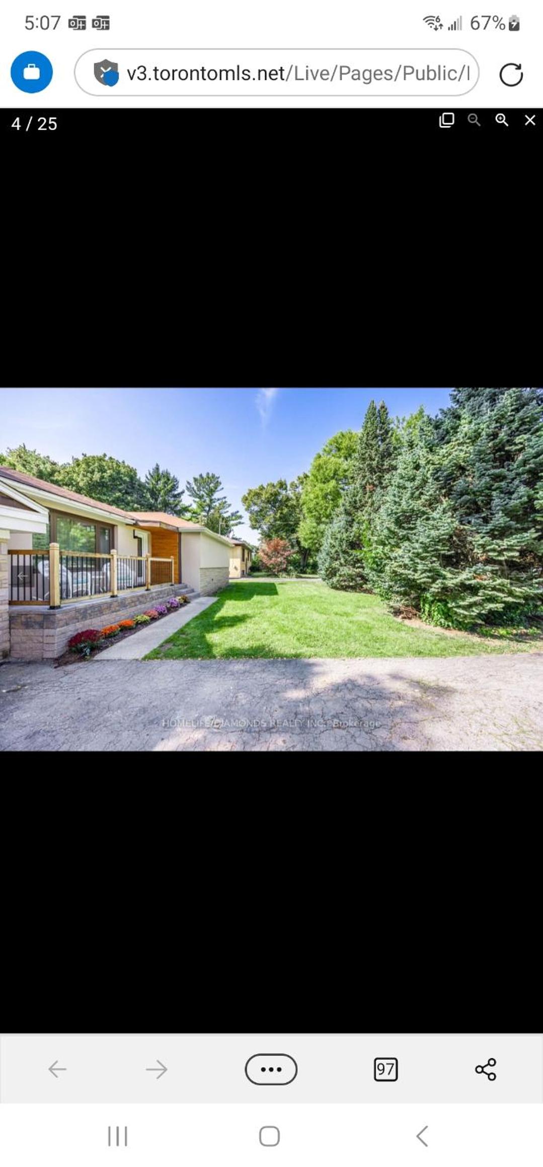 Rare 3 Bedroom Luxury Close to Lake