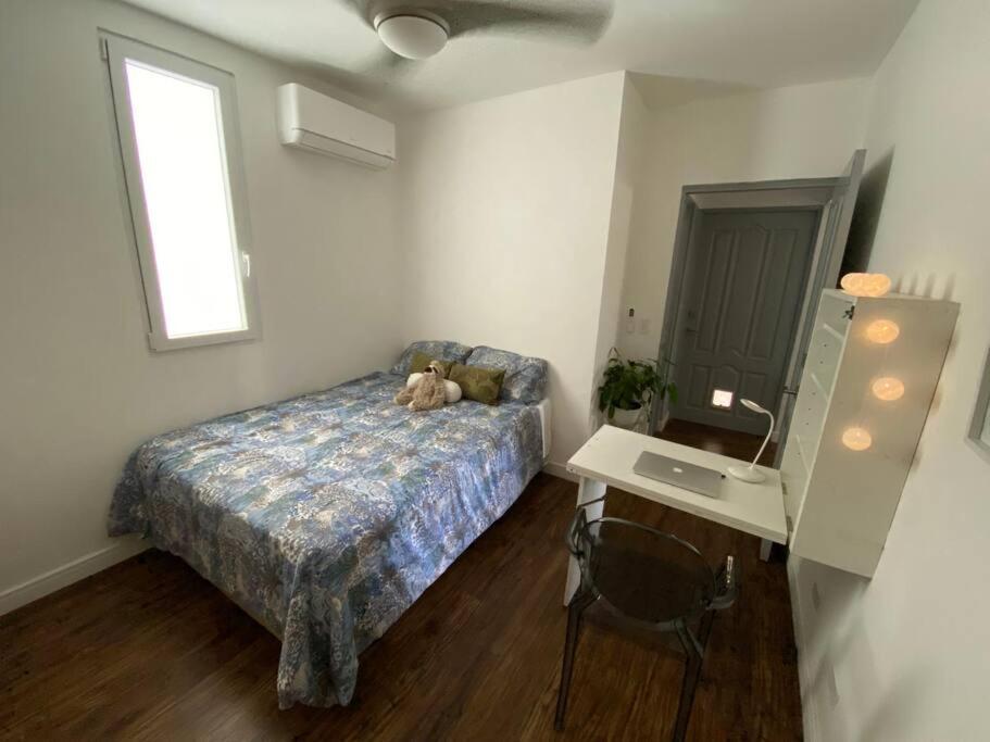 Comfort and Design in a Cosmopolitan Neighborhood view 3