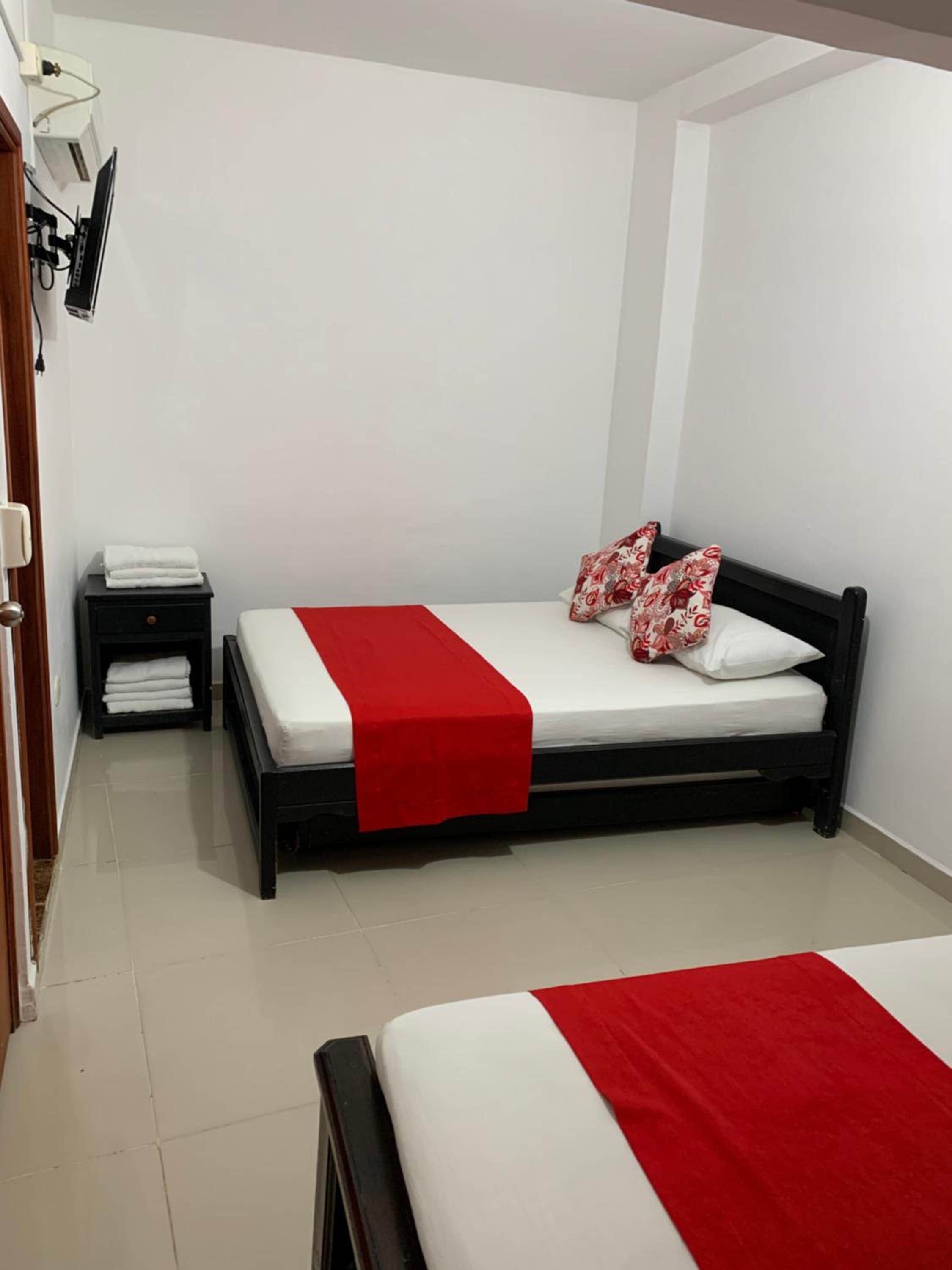 Hotel Los Balcones - Property Image 2