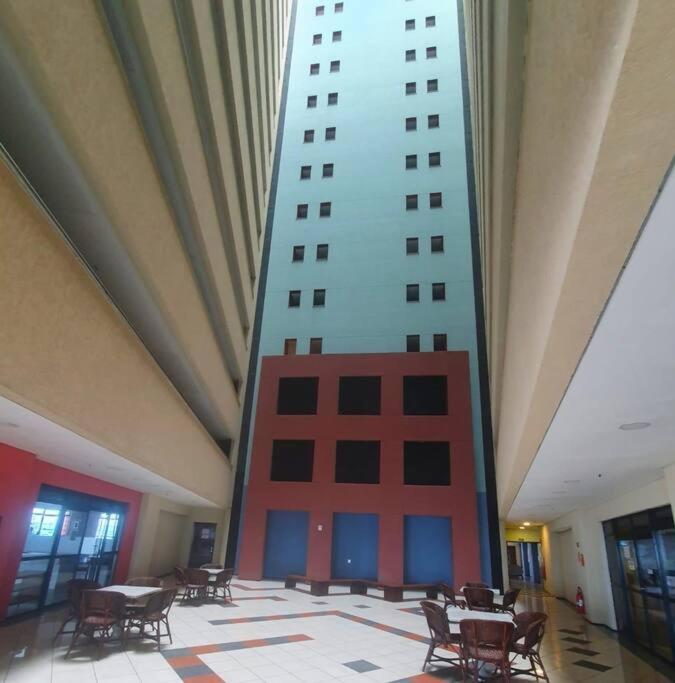 Beira Mar-Iate Plaza