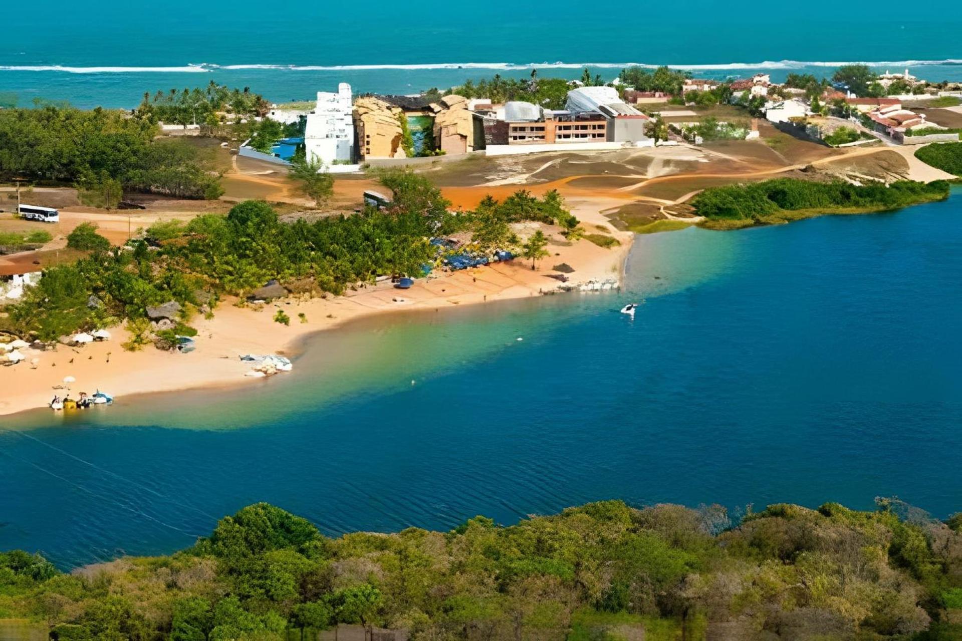 Sua Cobertura Tabatinga Beach Resort