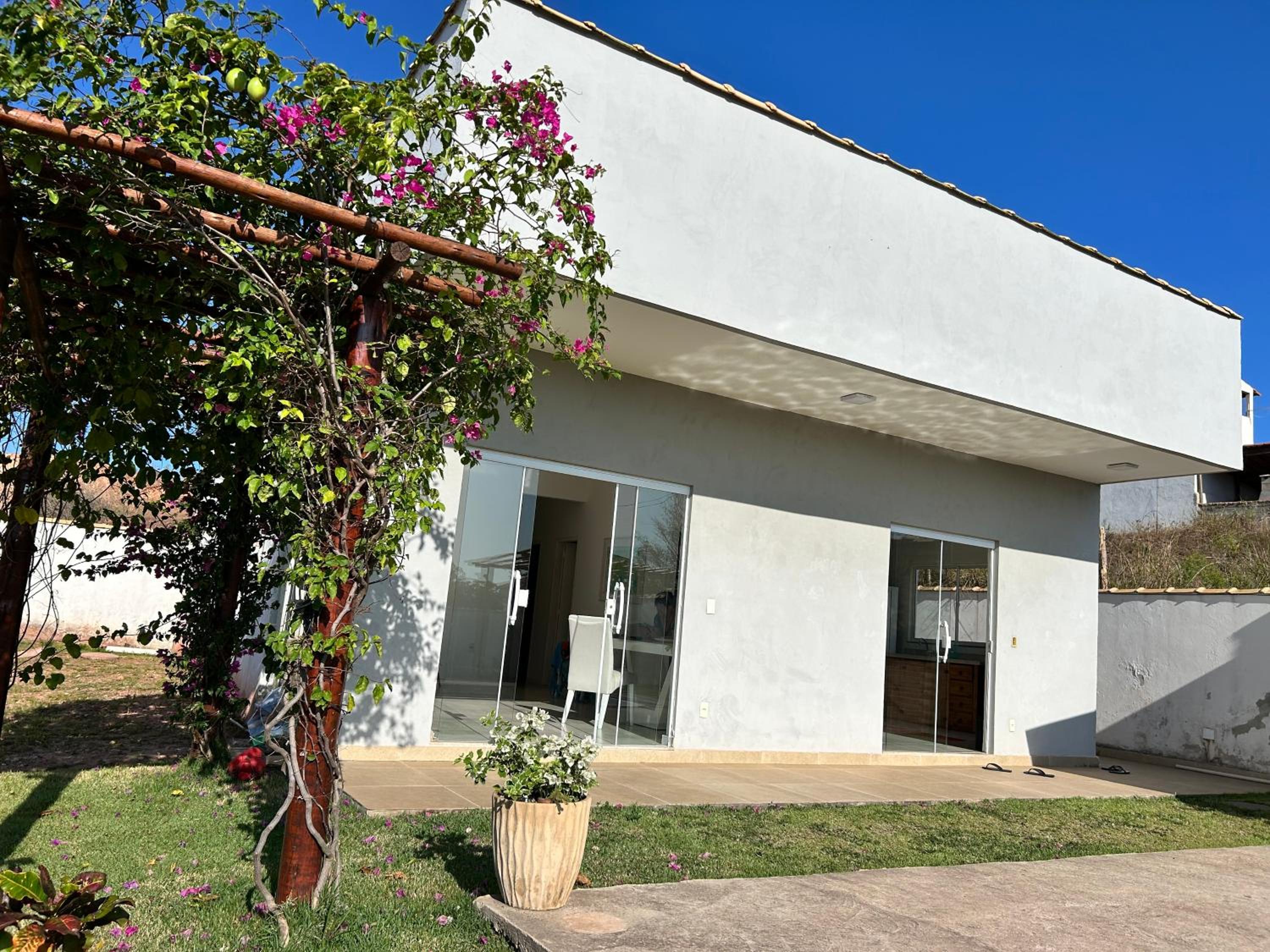Casa de praia nova e completa em jaconé