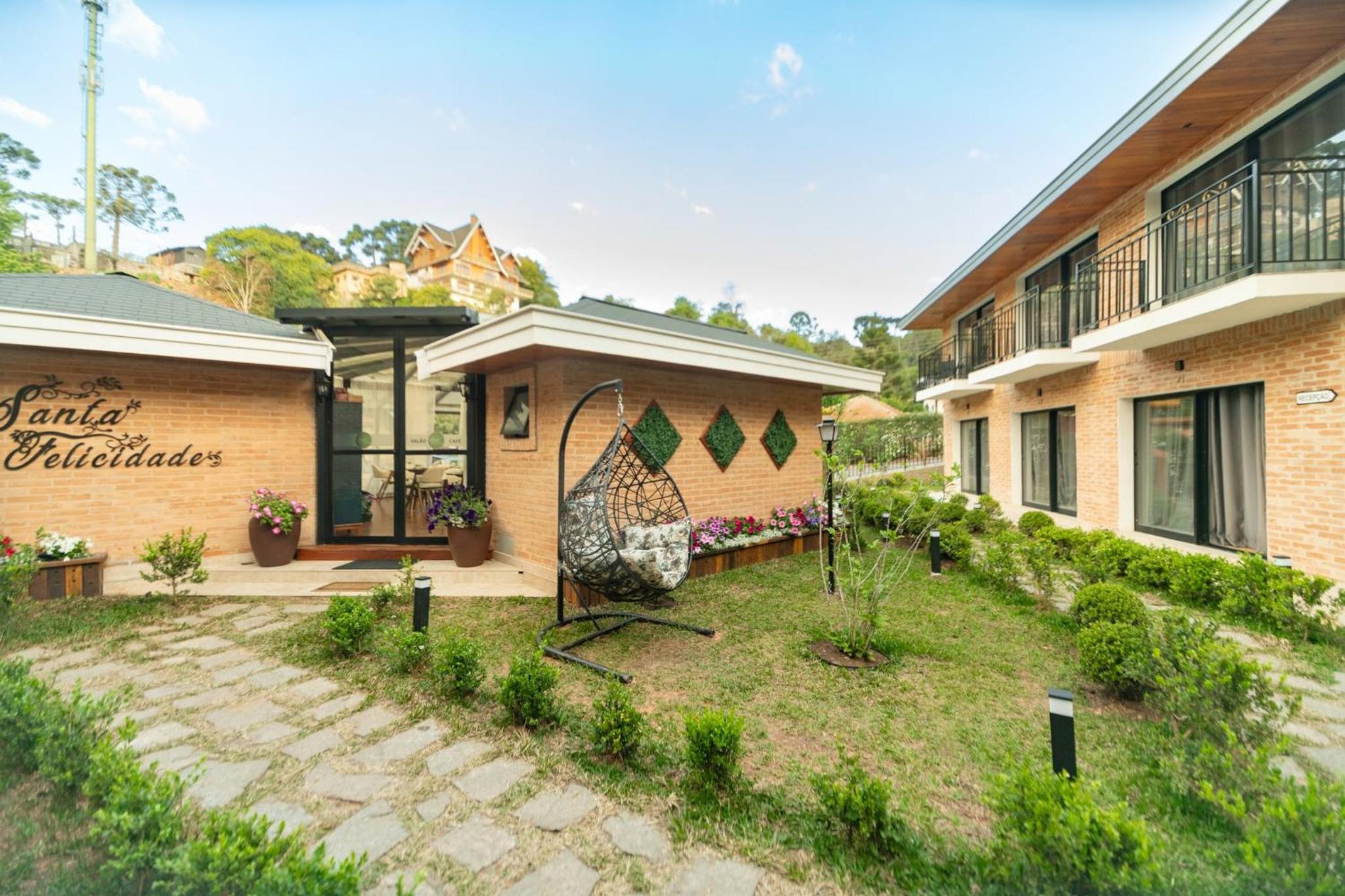 Hotel Pousada Santa Felicidade - Image 1