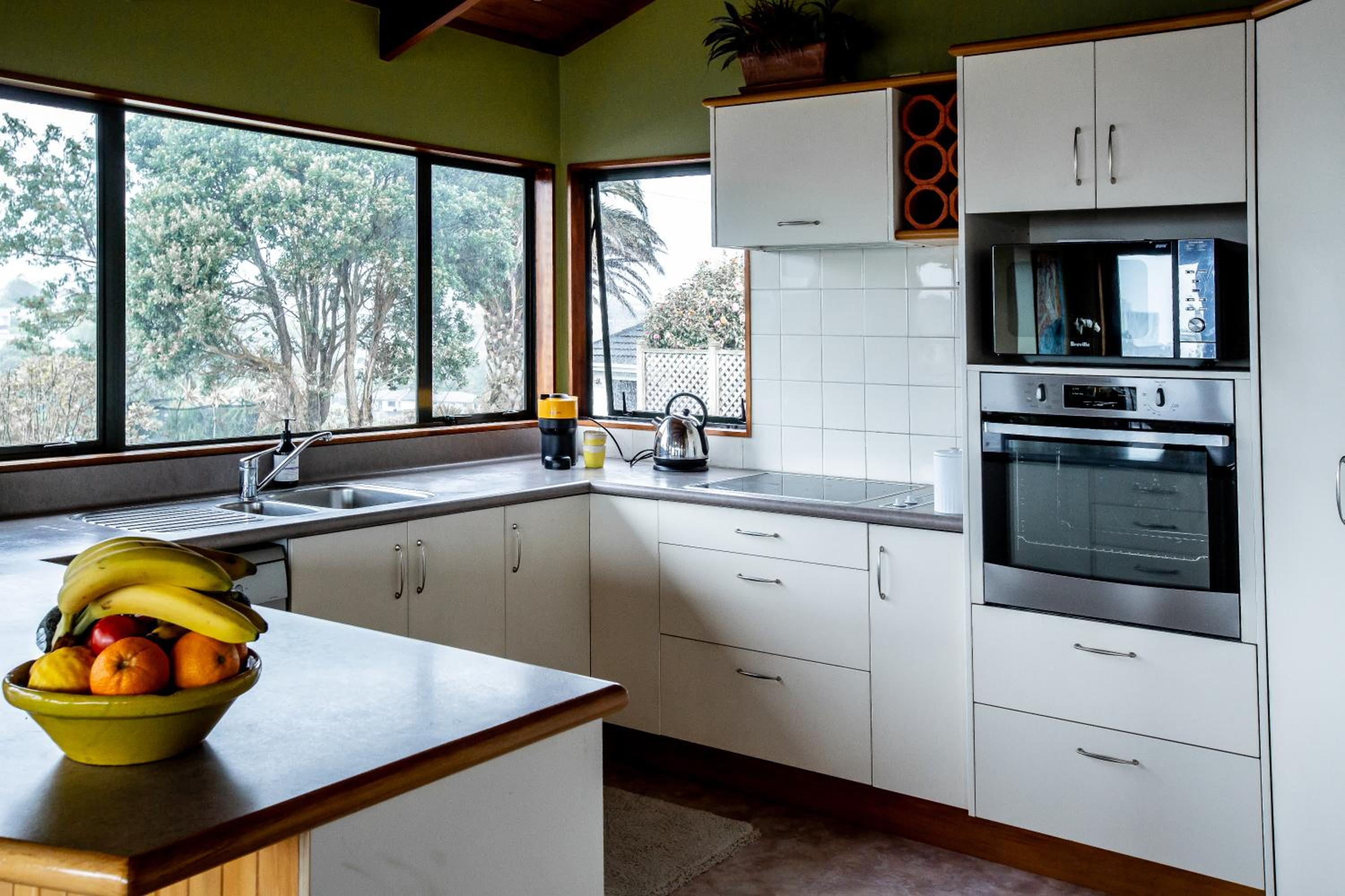 Georges New Plymouth Central view 3