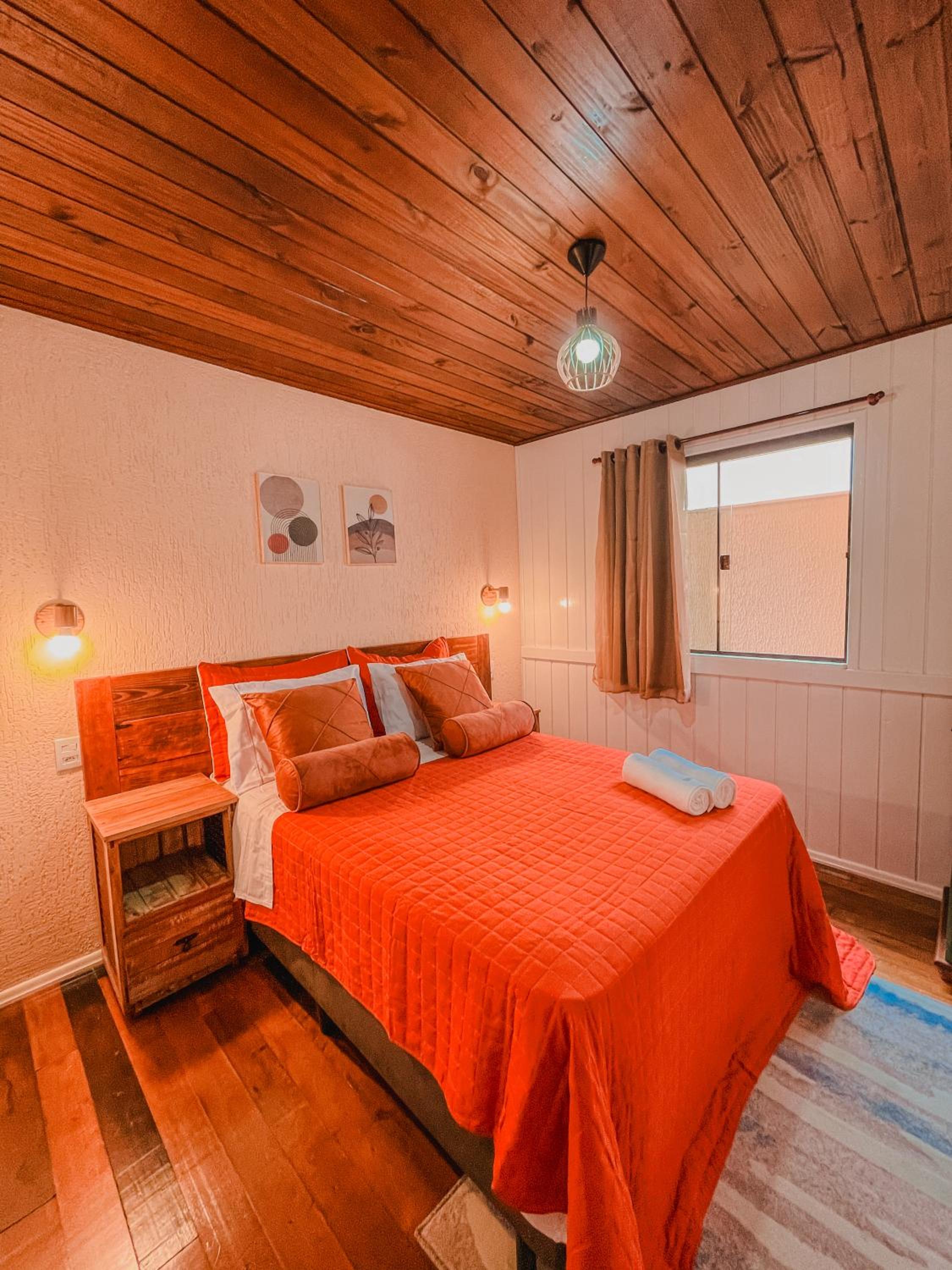 Shangri La Casas e Studios