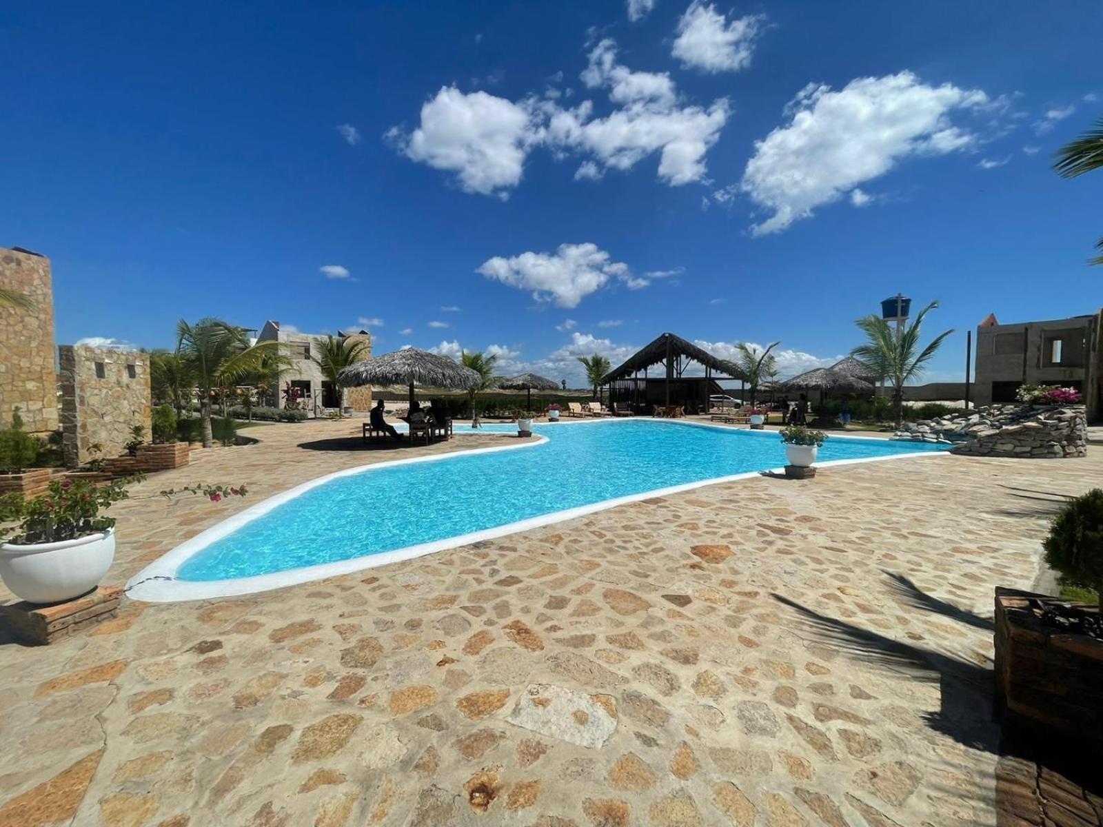 Chalé Paraíso, Chaleville Maramar - Conforto, segurança, internet e Jacuzzi Vista mar