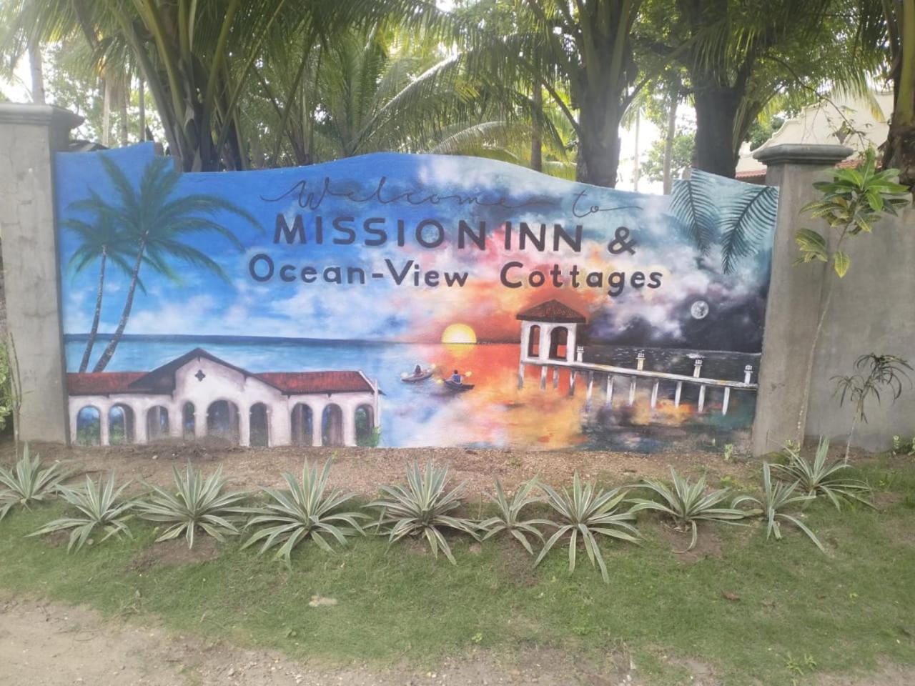 Ocam Ocam Mission Inn and Ocean-View Cottages