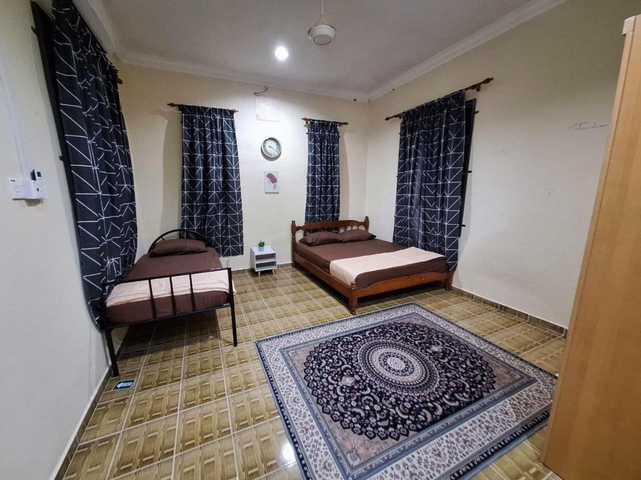 Q's HOMESTAY UNISZA photo 6