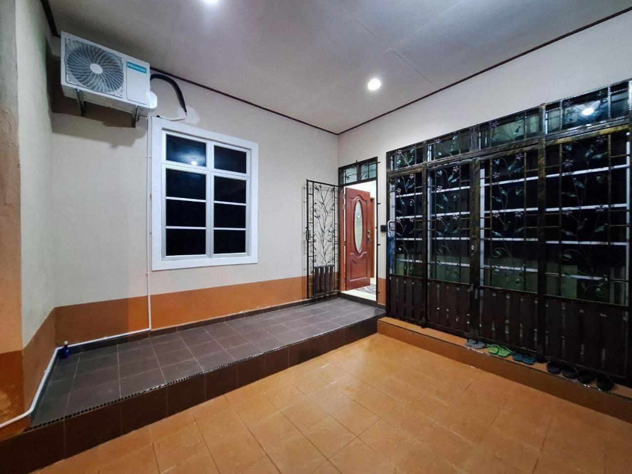 Q's HOMESTAY UNISZA photo 8