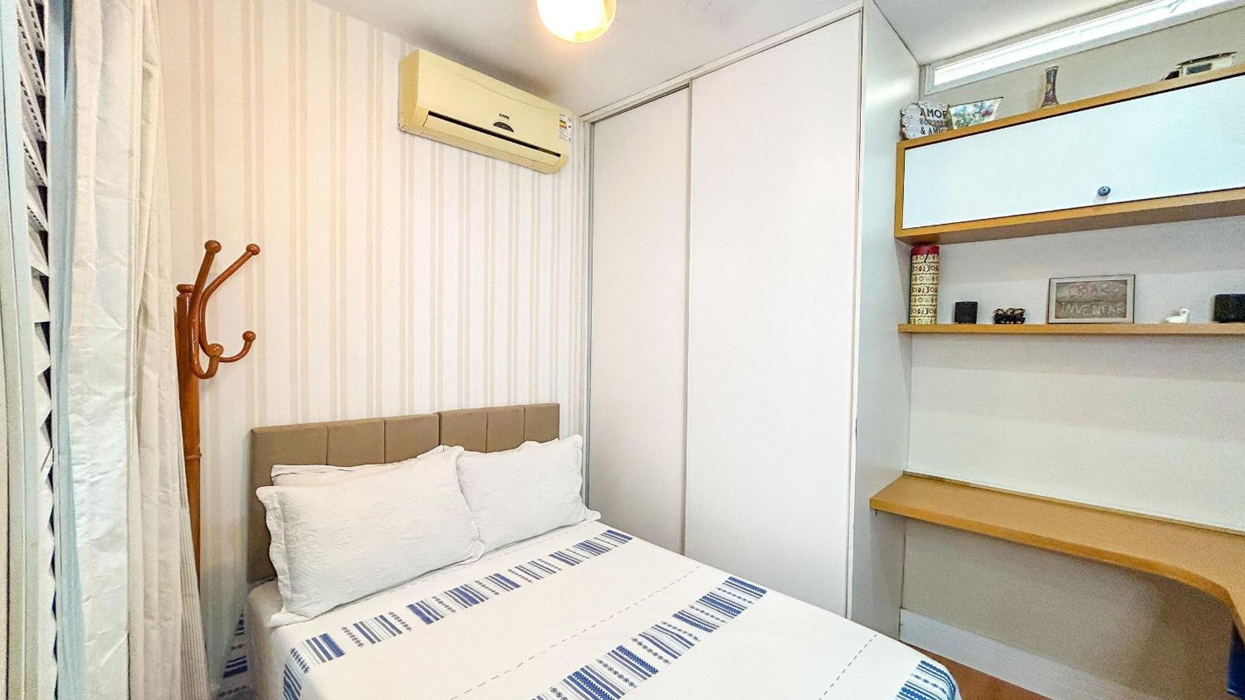 Luxuoso Apartamento de 3 Quartos com Vaga no Leblon