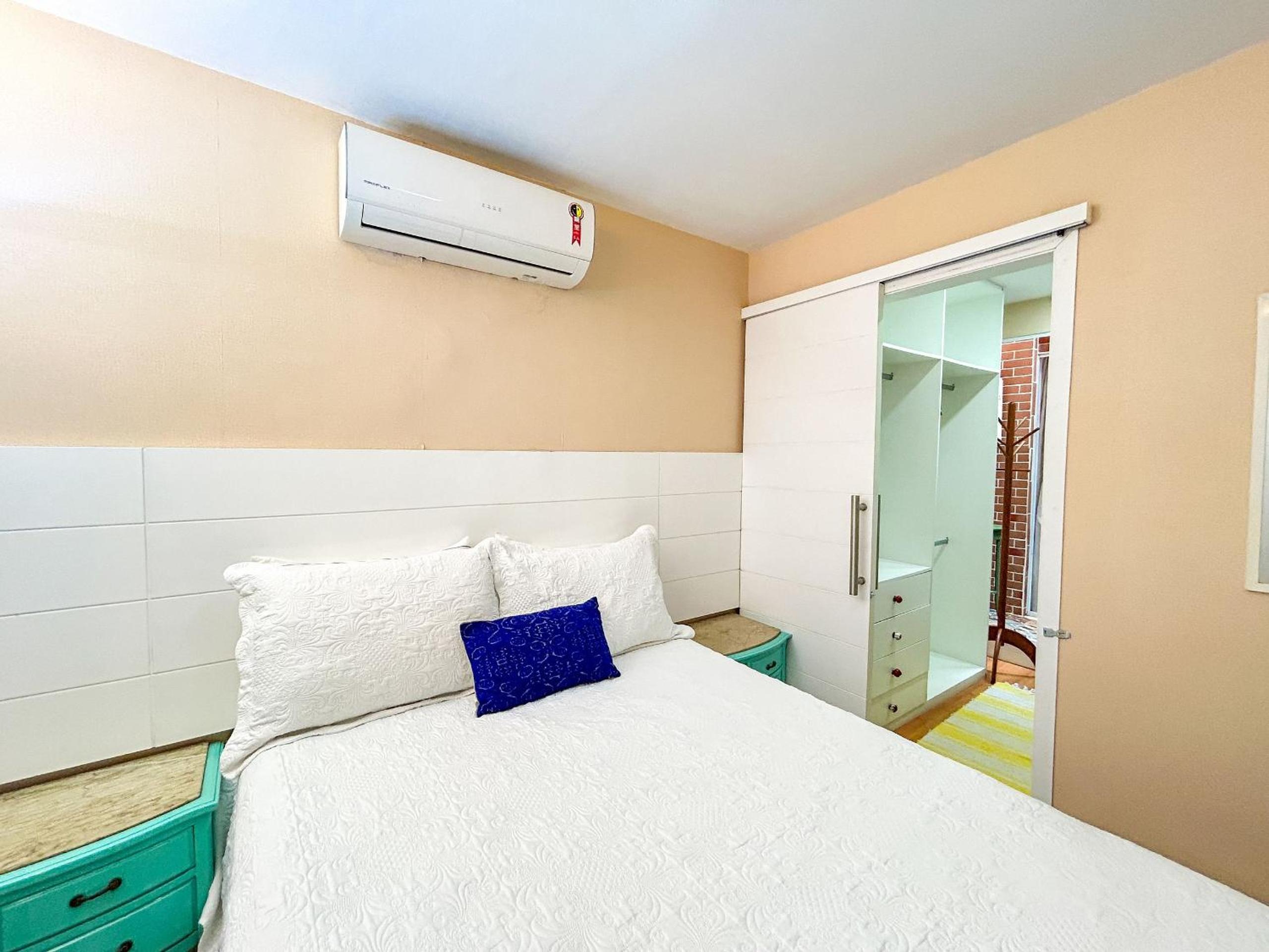 Luxuoso Apartamento de 3 Quartos com Vaga no Leblon