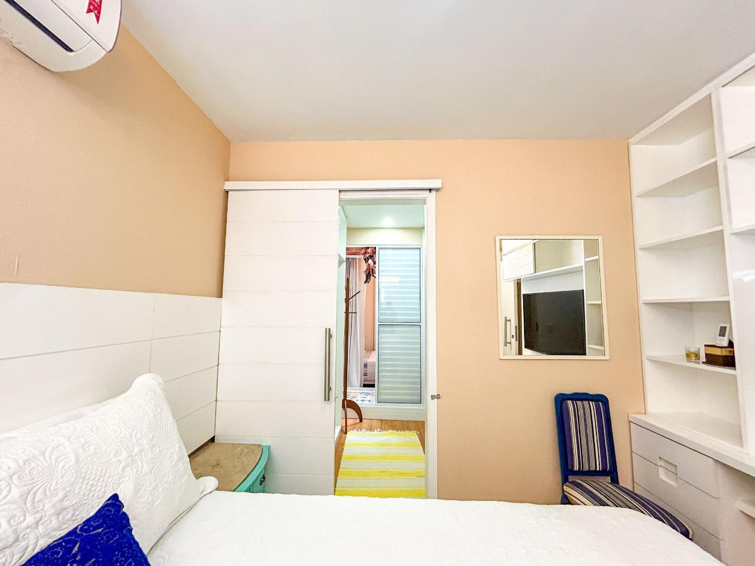Luxuoso Apartamento de 3 Quartos com Vaga no Leblon