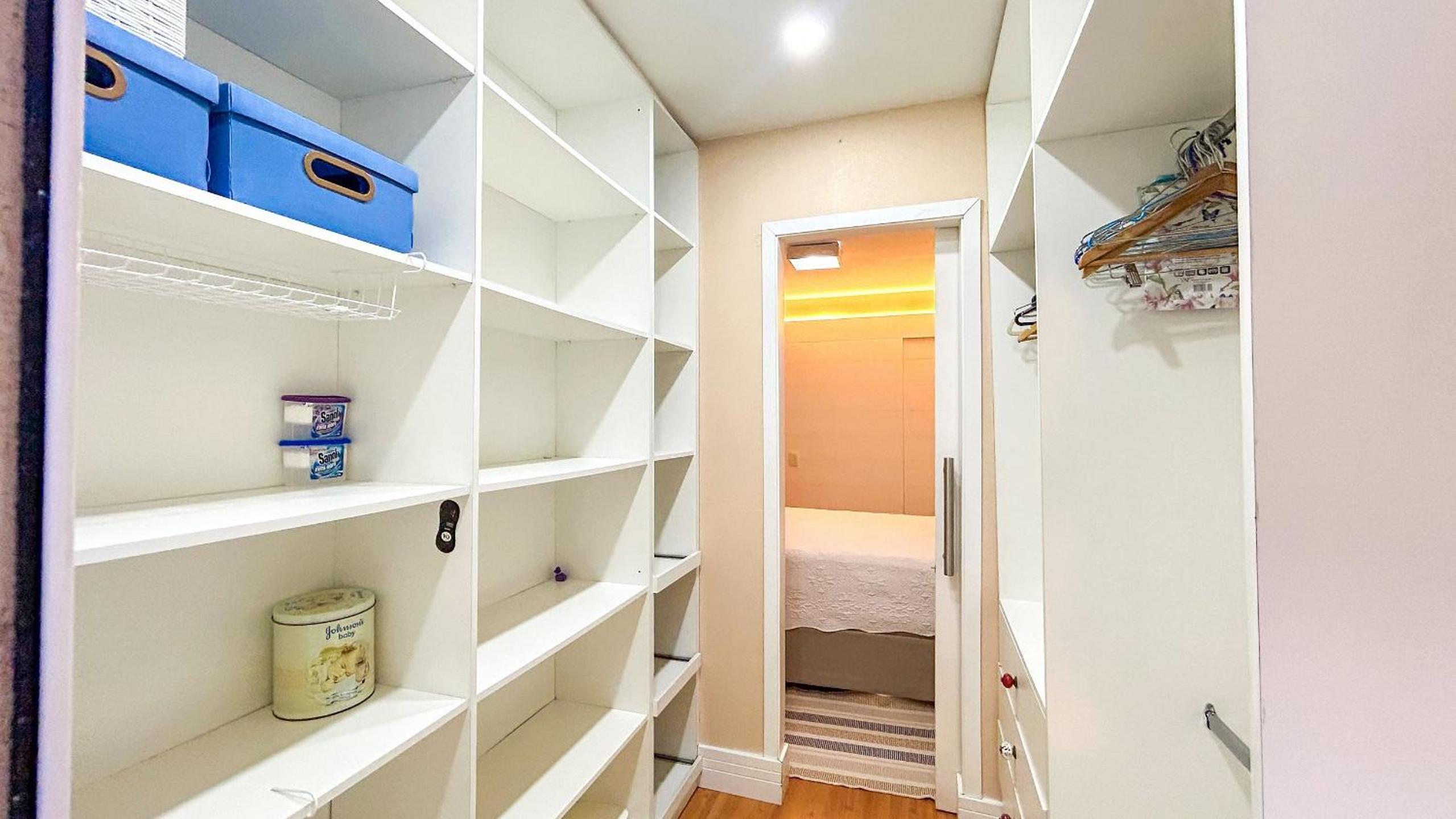 Luxuoso Apartamento de 3 Quartos com Vaga no Leblon