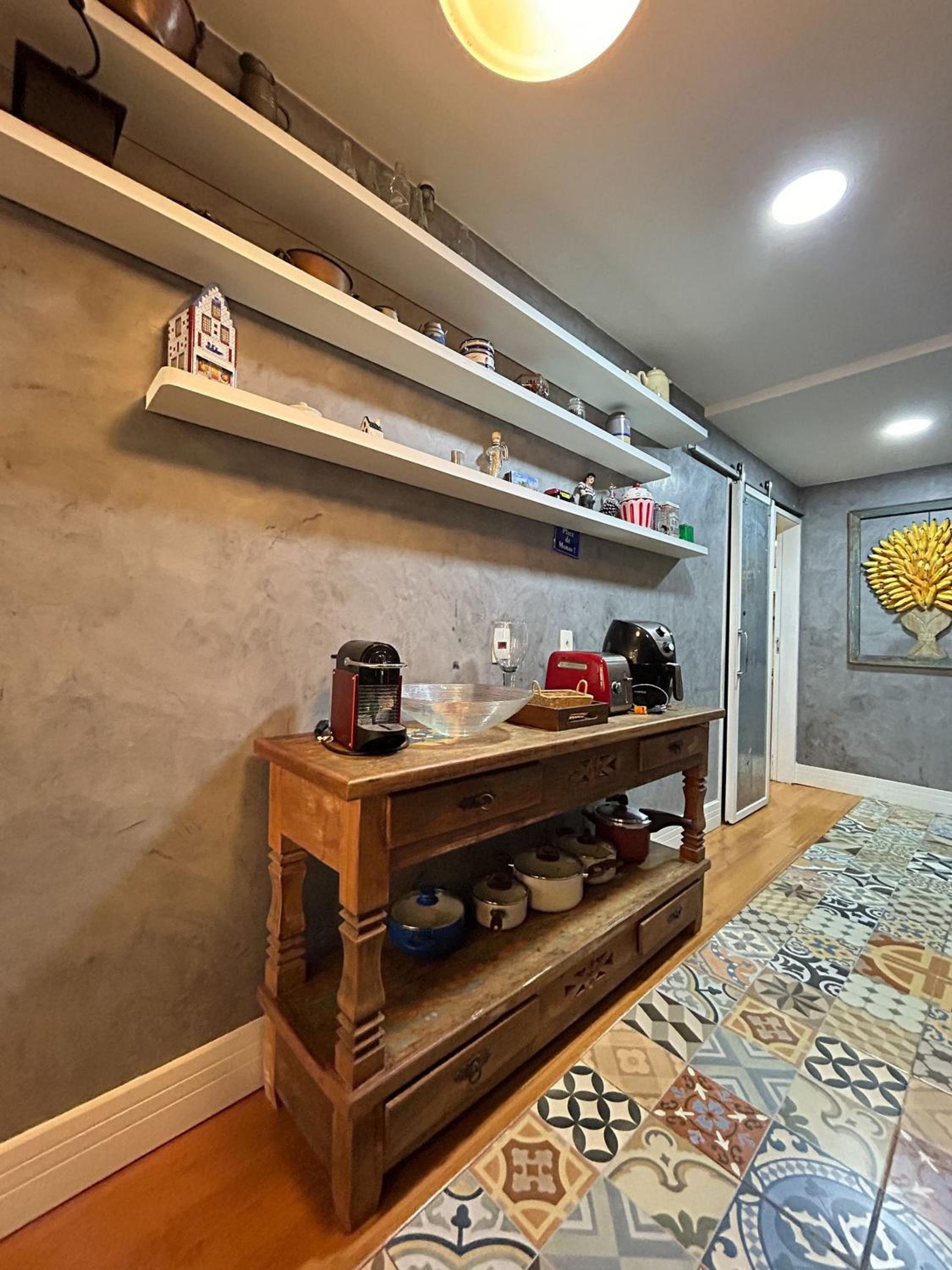 Luxuoso Apartamento de 3 Quartos com Vaga no Leblon