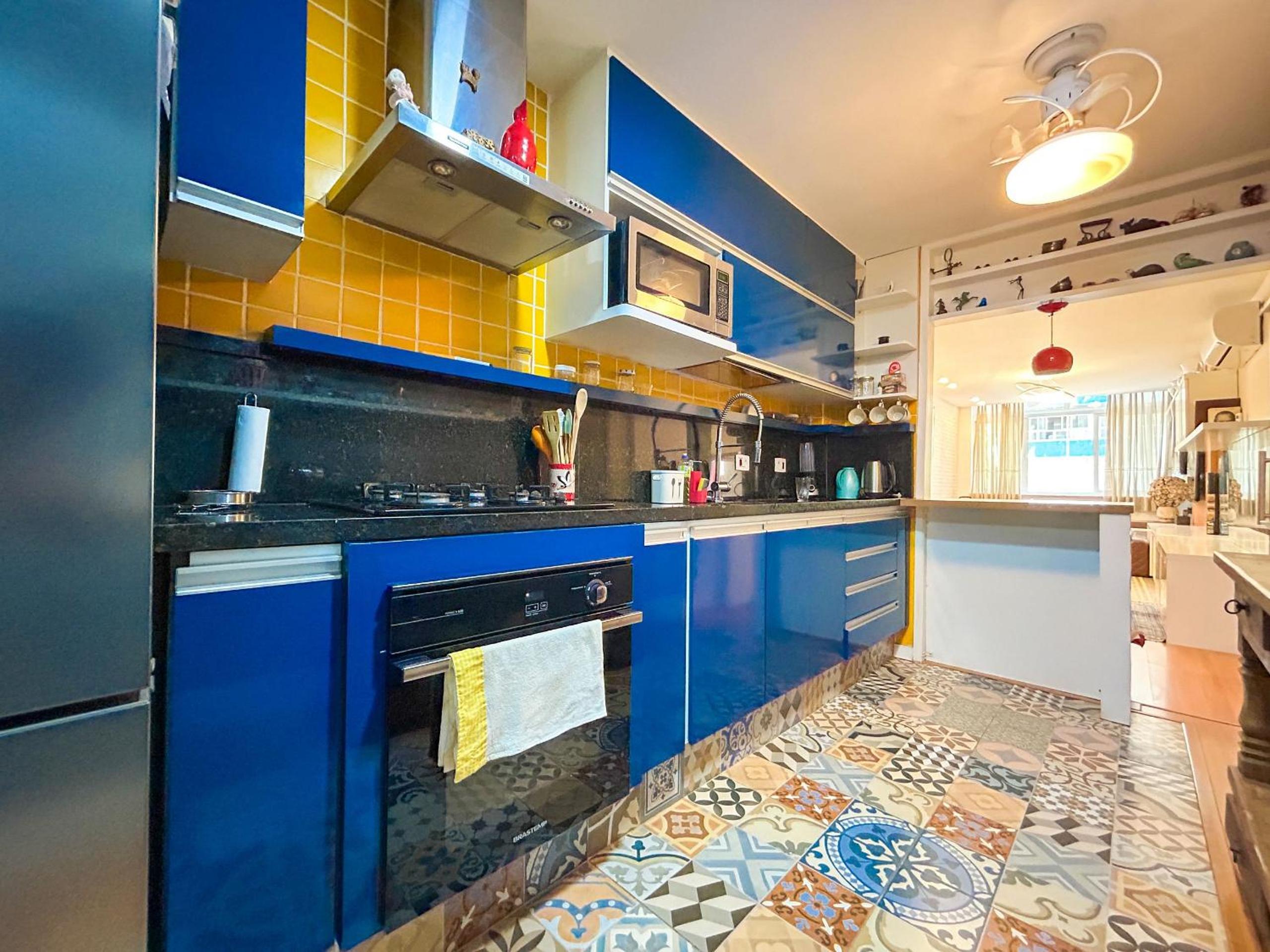 Luxuoso Apartamento de 3 Quartos com Vaga no Leblon