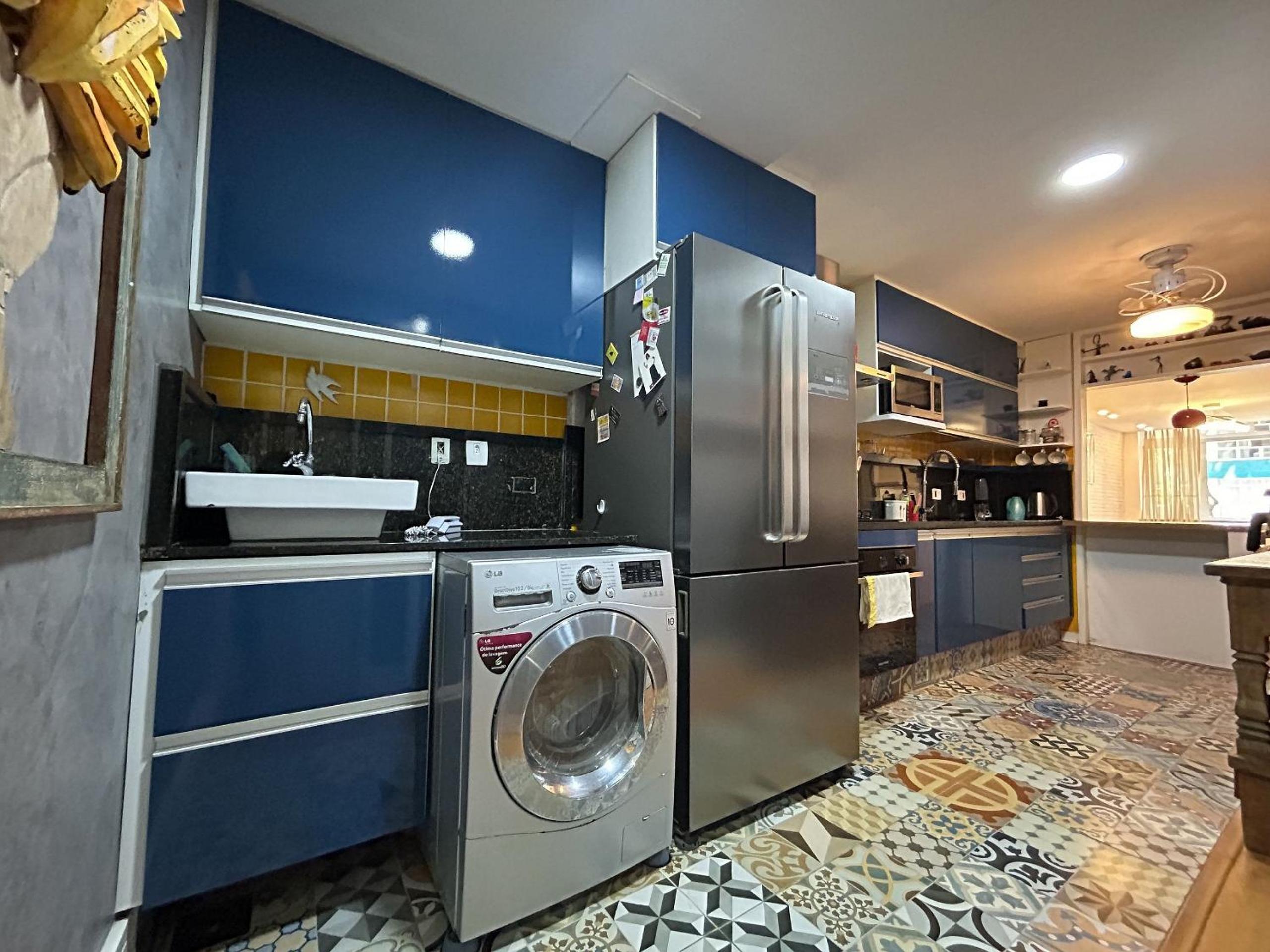 Luxuoso Apartamento de 3 Quartos com Vaga no Leblon