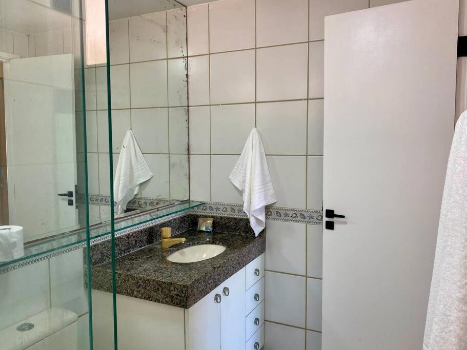 Apartamento com acesso à praia para 4 pessoas