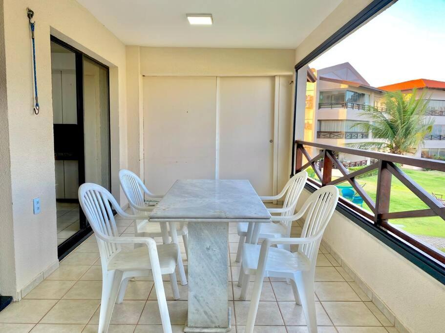 Apartamento com acesso à praia para 4 pessoas