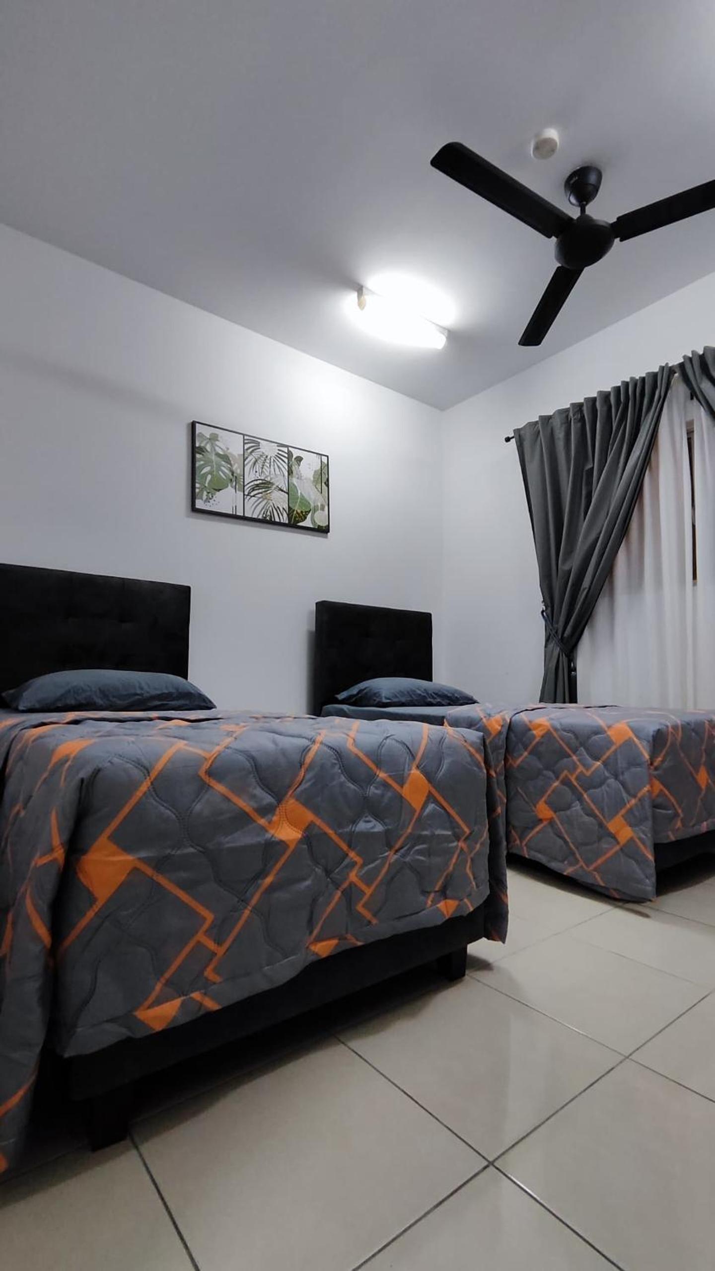 TRAVELLERS' ROOM JrMaster Near KLiA SiC at UmahSinggah NamTiga photo 5