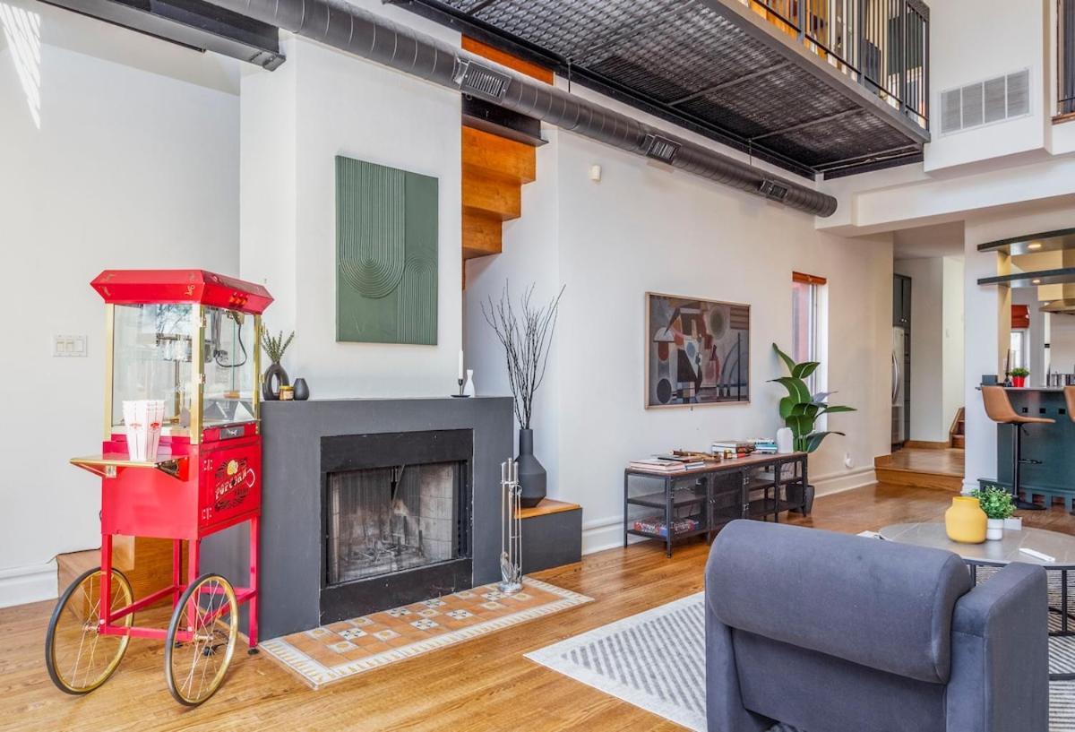Warehouse Style Loft near Yorkville