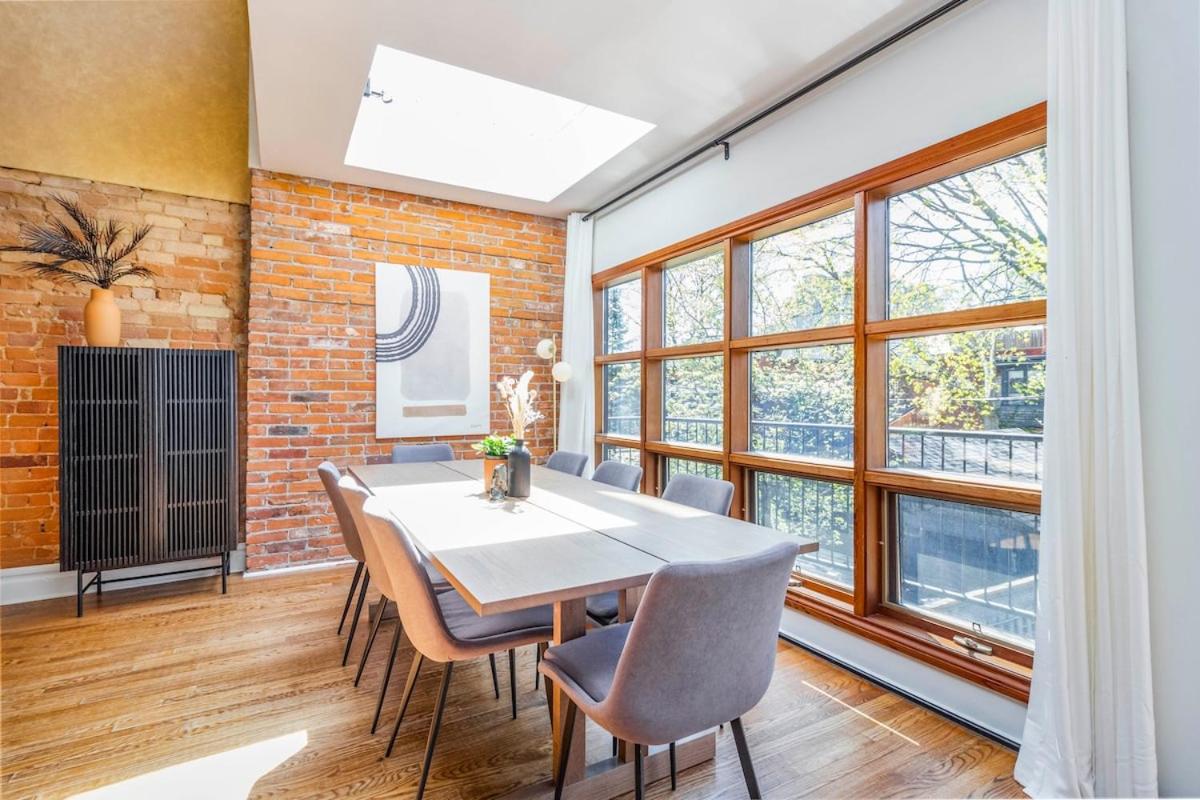 Warehouse Style Loft near Yorkville