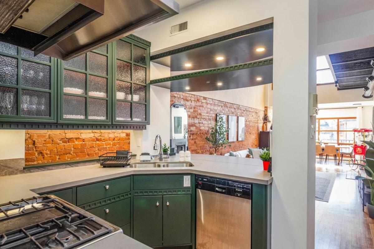 Warehouse Style Loft near Yorkville