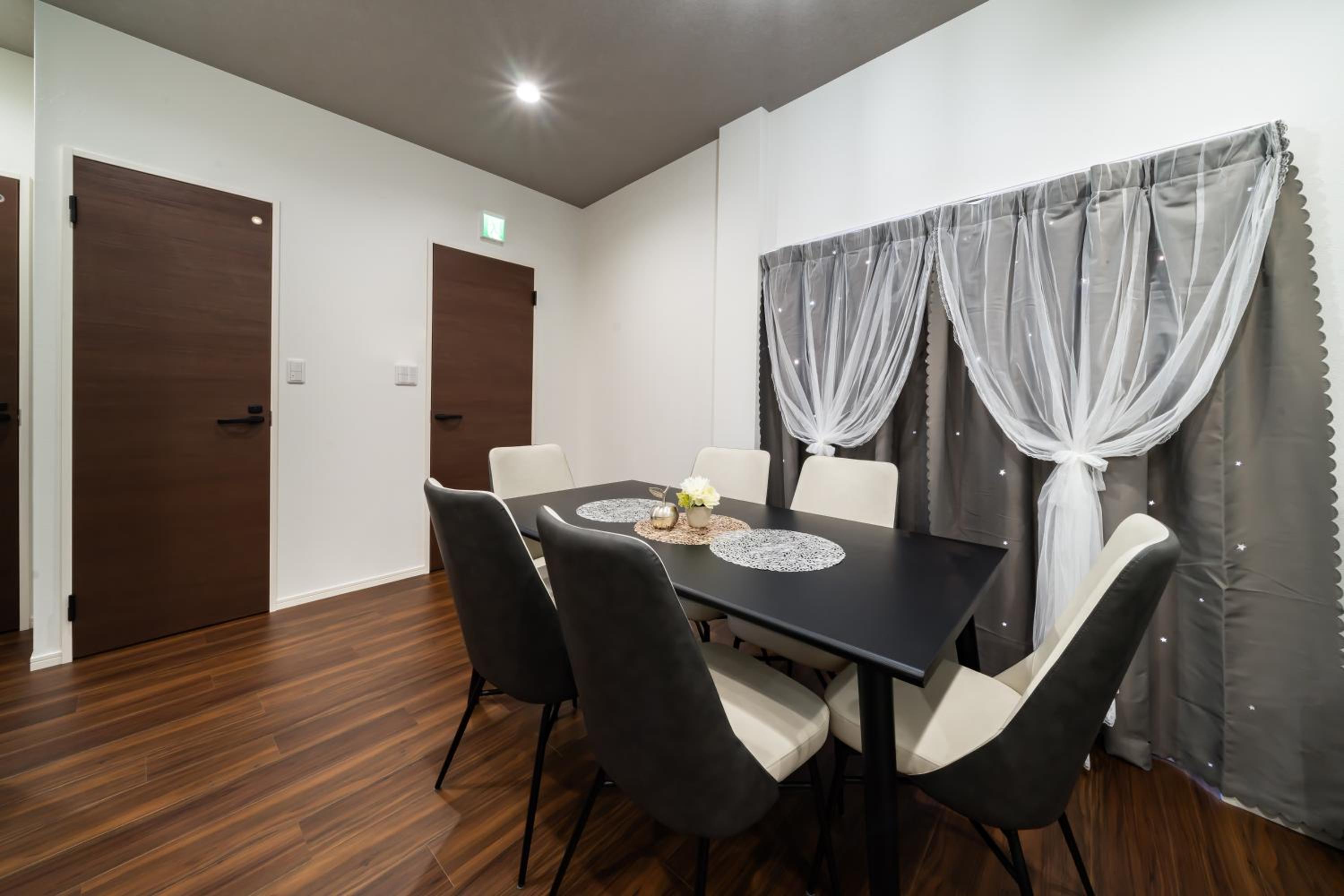 meeting & event spaces