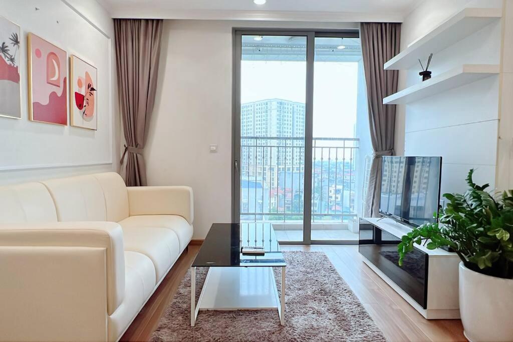 Apartment 02 Bedroom HAI BA TRUNG