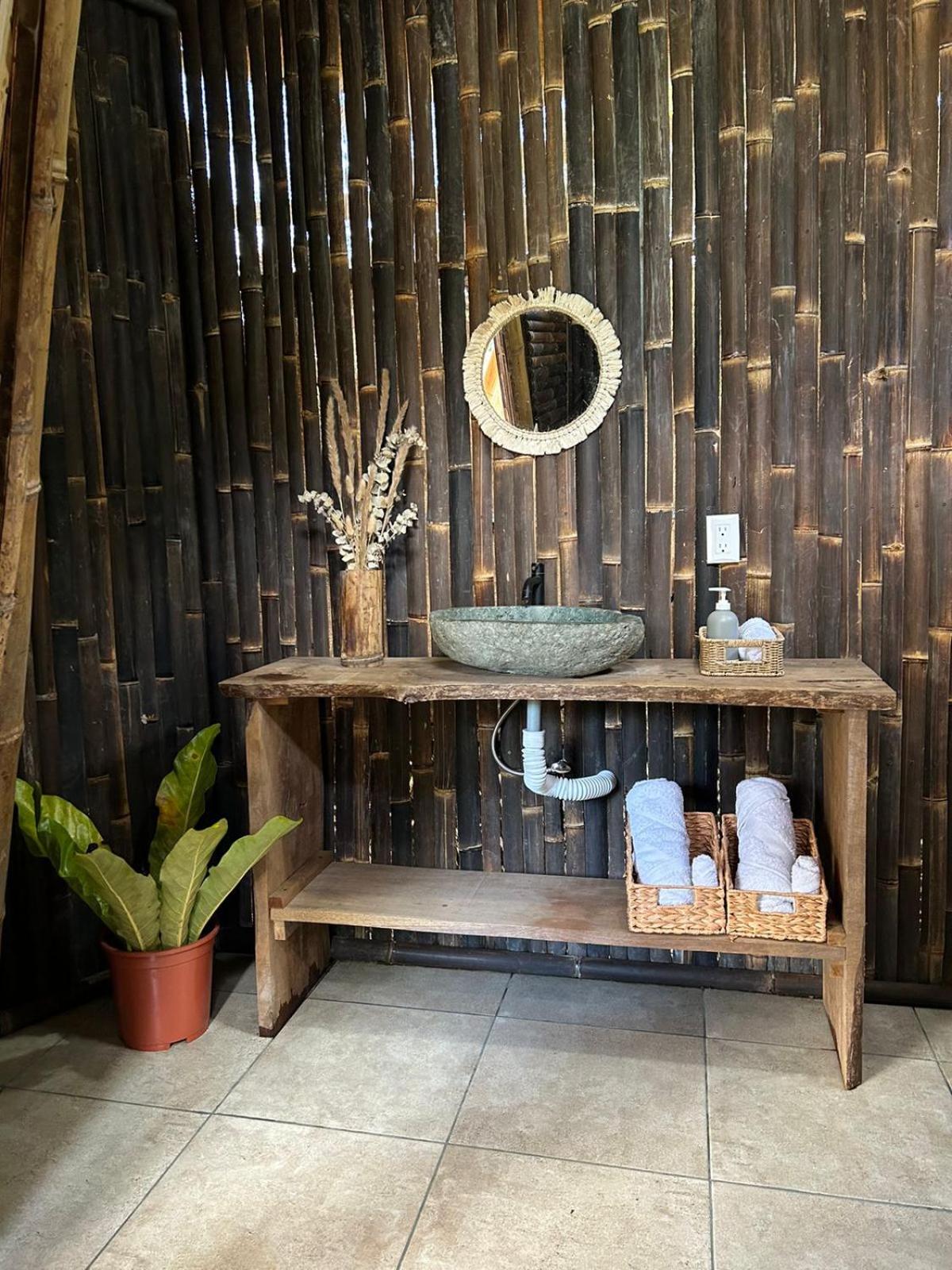 Bambuk Bio Chalet Uvita Beach Front