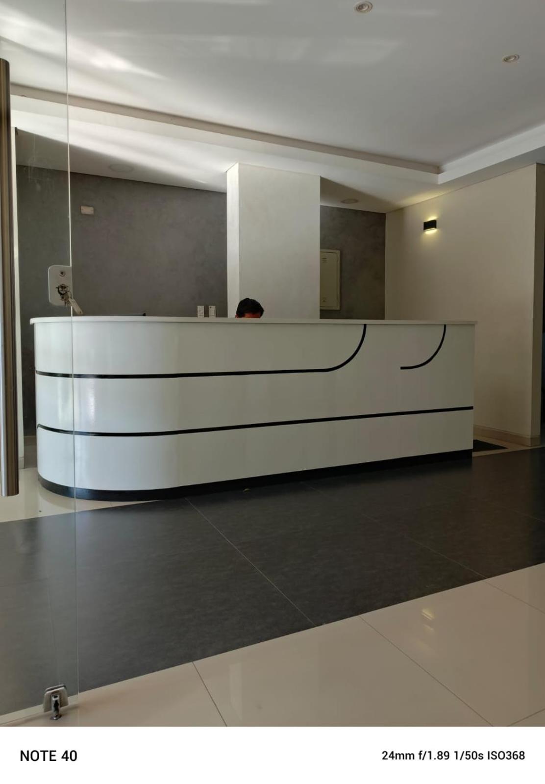 Moderno Monoambiente Amoblado en Equipetrol
