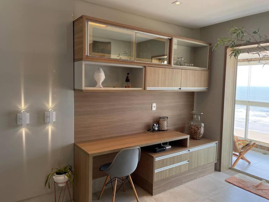 Apartamento em Bertioga, Frente Mar, Vila Clais