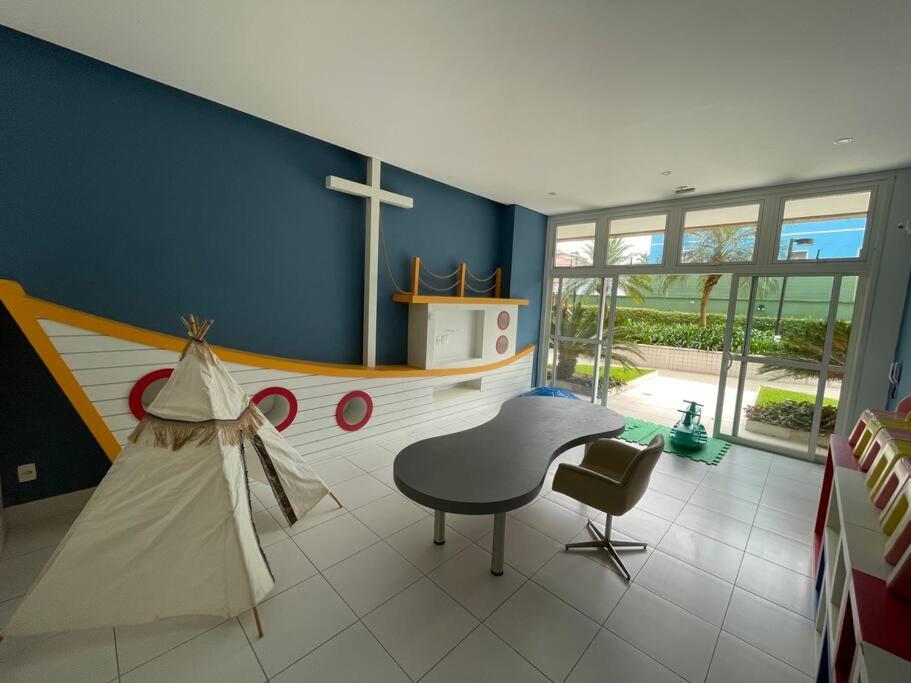 Apartamento em Bertioga, Frente Mar, Vila Clais